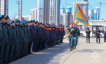 В Якутии сотрудники МЧС отметили 375-летие пожарной охраны России 