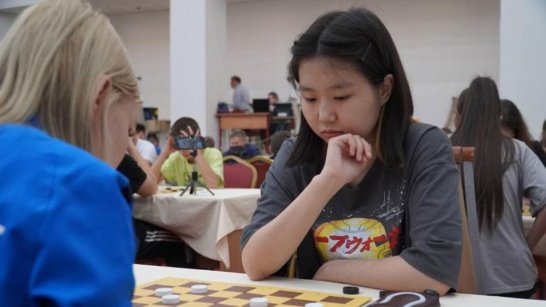 Спортсменка из Якутии завоевала первое место на Кубке мира по шашкам-64 в Турции
