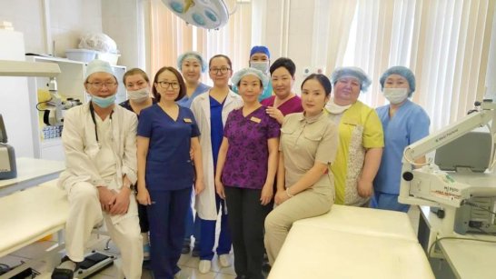 Более 50 операций провели офтальмологи в Томпонском районе