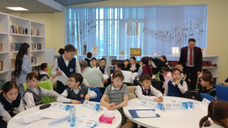 Школьники Якутии приняли участие в интеллектуальной ролевой игре "Модель Ассамблеи народов"