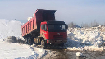 В Якутске выявлено несанкционированное складирование снега
