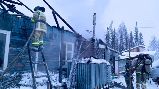 В Верхневилюйском районе при пожаре жилого дома погибла женщина