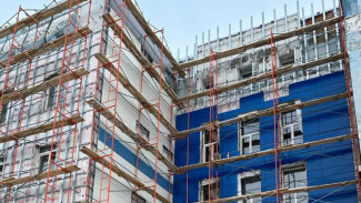 В Нерюнгри обновляют центральную больницу в рамках мастер-плана развития города