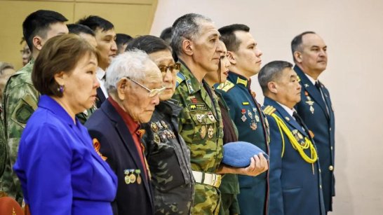 "Этот день мы приближали, как могли". В Якутии прошло торжественное мероприятие, посвященное 79-й годовщине Великой Победы