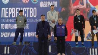 21 медаль завоевали борцы Якутии на первенстве ДФО