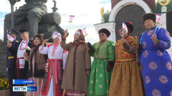 Дьокуускай куорат төрүттэммитэ 393 сылын бэлиэтиир тэрээһиннэр бу өрөбүллэргэ ыытылыннылар