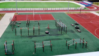 В Вилюйске новая "умная" спортплощадка стала центром притяжения любителей спорта