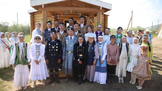 Более 200 олонхосутов из 25 районов Якутии участвуют в Ысыахе Олонхо в Оймяконском районе 