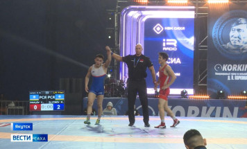 В Якутске проходит первый день турнира по вольной борьбе памяти Дмитрия Коркина