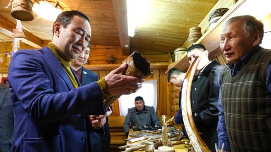 В Якутии будут учреждены стипендии для народных мастеров