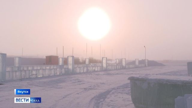 "Северное сияние". В Якутске идёт подготовка к открытию ледового городка