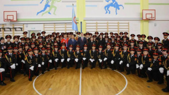 Кирилл Бычков провел урок государственности для воспитанников Якутской кадетской школы