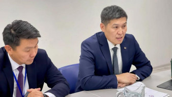 Анатолий Семенов представил коллективу Мининноваций Якутии нового руководителя