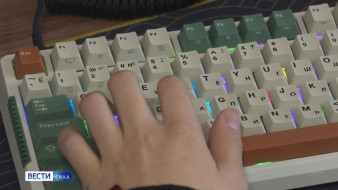 Школьники из Тикси разрабатывают компьютерную игру "Выживание в Арктике"
