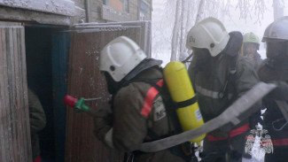 Один человек пострадал во время пожара в Ленском районе