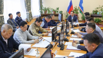 Глава Якутии дал поручения по строительству и ремонту социальных объектов в Аллаиховском районе