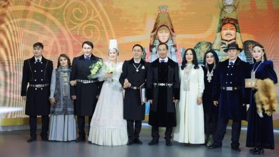 На выставке "Россия" состоялась традиционная якутская свадьба
