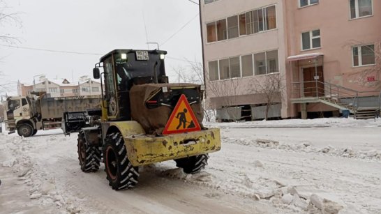Более 286 тысяч кубометров снега вывезли с территории Якутска