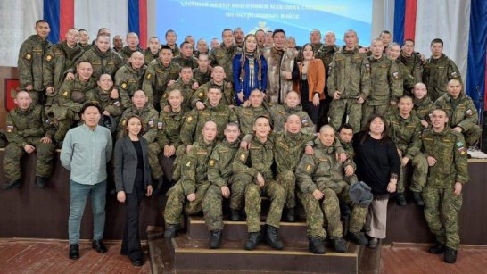 Артисты из Якутии выступили в госпиталях и войсковых частях Хабаровского края