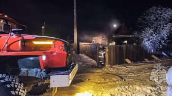 Два человека погибли в результате пожара в Хангаласском районе