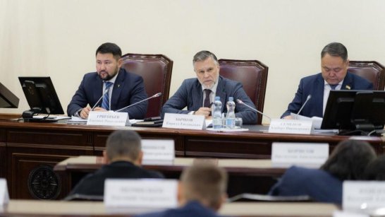 Вопросы стратегического развития Якутска рассмотрели на совещании в окружной администрации