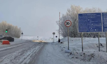 В Якутии на региональном ледовом автозимнике через р. Лена повысили грузоподъемность
