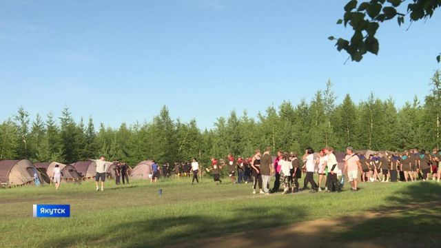 В Якутске проходят детская военно-спортивная игра на местности "Таежный герой"