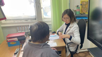 В Якутии бригада "мобильных докторов" посетила труднодоступное село Уянди Усть-Янского района