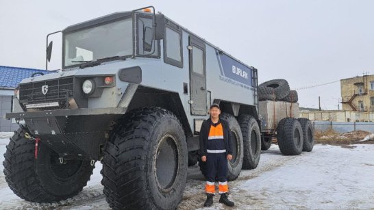 В Усть-Янском районе Якутии проходят испытания вездехода "Бурлак"