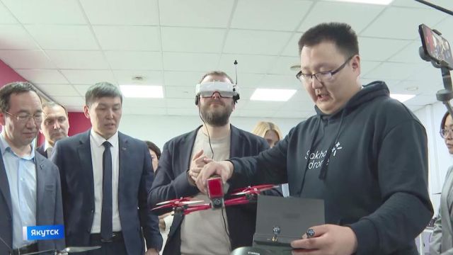Максим Орешкин ознакомился с разработками IT-парка "Якутск"