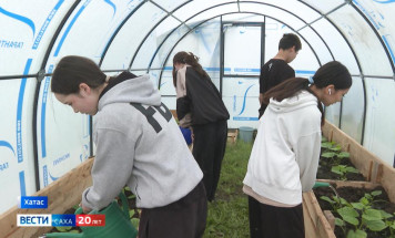 Хатас агро оскуолатын  лааҕырыгар үлэ күөстүү оргуйар