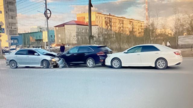 В Якутске в результате ДТП пострадали три человека