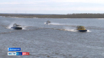 Өлүөнэ өрүскэ муус ситэ ыраастана илигинэн бастакы паром сырыытын 22-23 чыыһылаларга көһөрдүлэр