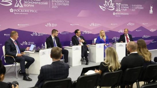 ВЭФ-2025: Айсен Николаев призвал усилить поддержку малых инновационных компаний для достижения технологического суверенитета