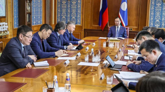 Состоялось планерное совещание с руководством Правительства и Администрации Якутии