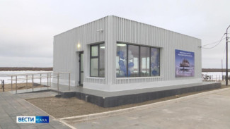 В Якутии в период межсезонья будут организованы пассажирские перевозки через реку Лену