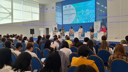 Форум "Сохраним семью для ребёнка" проводится в Якутске