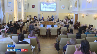 100 лучших учителей Якутии получили награды конкурса педагогических работников
