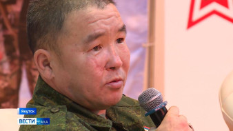 Встреча с Героями. В Якутске в АГАТУ стартовал военно-патриотический слёт студентов