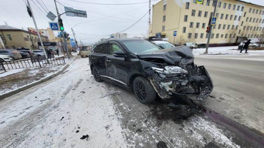 В Якутске за прошедшие сутки зарегистрировано 16 ДТП