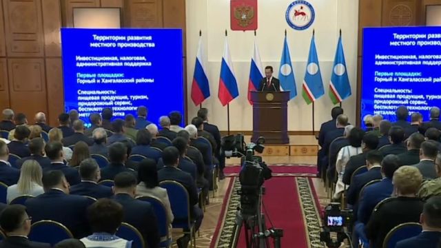 Айсен Николаев: В районах и городах Якутии введут крупные объекты культуры в 2024 году