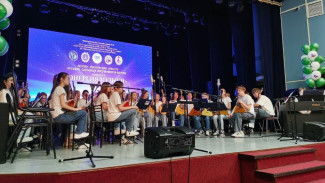 Детско-юношеский оркестр народных инструментов Якутии посетил с гастролями Нижний Куранах