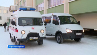 Автопарк Айхальской городской больницы пополнился новым автомобилем ГАЗ