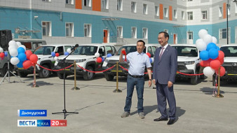 Тыа сирин мэдиссиинэ тэрилтэлэригэр саҥа массыыналар күлүүстэрин туттардылар