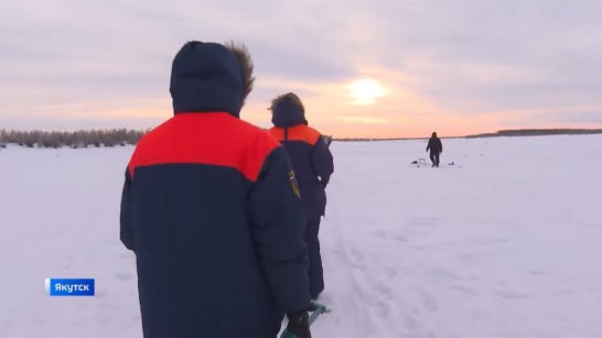 В Якутске спасён проваливший под лёд рыбак