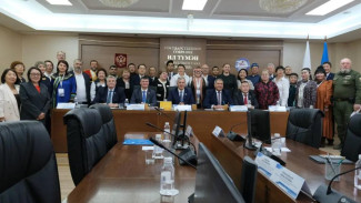 В Якутске обсудили ключевые направления в сфере национальных отношений