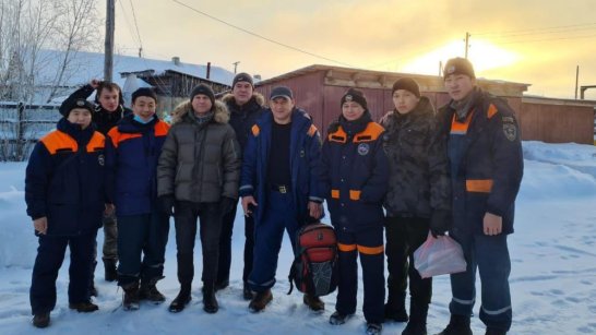 Спасатели Службы спасения Якутии обеспечивают безопасность во время пуска ракет