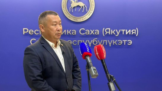 Огнеборцами потушен крупный ландшафтный пожар на территории Якутии