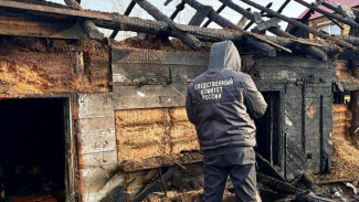 В Якутске на месте пожара в жилом доме обнаружено двое погибших