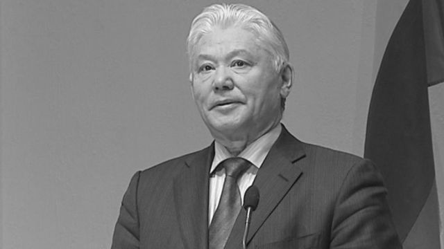 Владимир Путин выразил соболезнования жителям Якутии в связи с кончиной Михаила Николаева